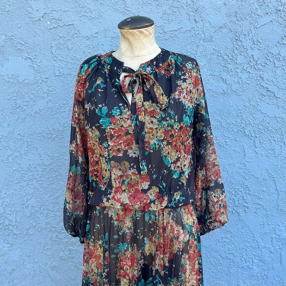 70s Floral Dress in Size 12 Floral bow Retro Clothing twee - Picture 3 of 9